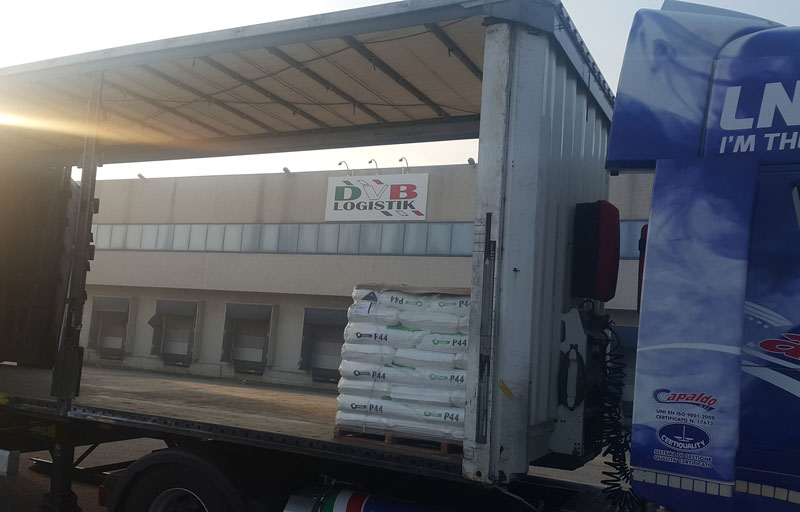 DVB logistik furgone carico laterale